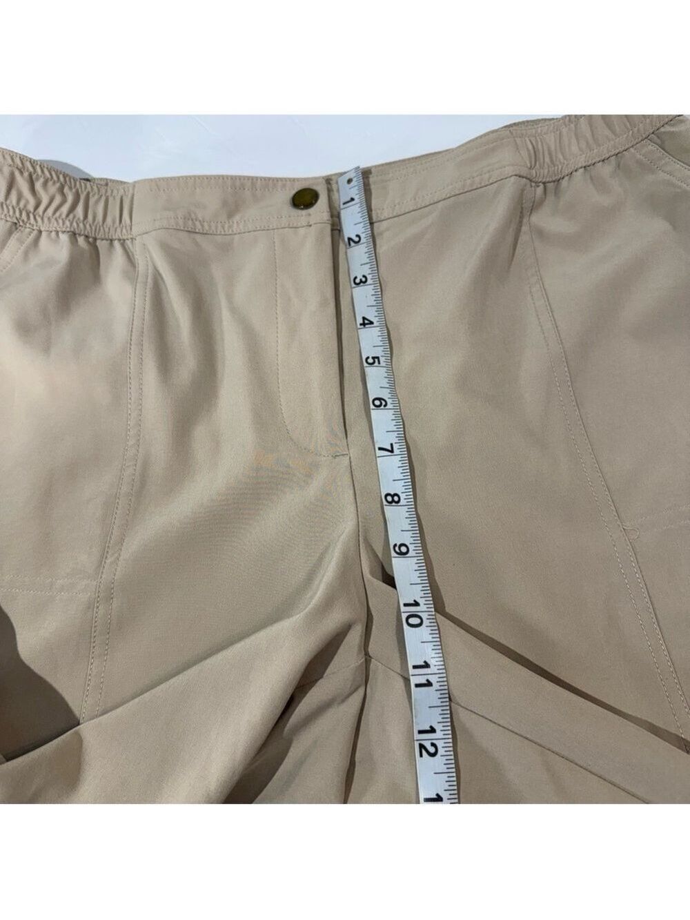 Zenergy by Chico’s Beige Lightweight Roll Up Pants Size 1 (8) - Picture 4 of 7